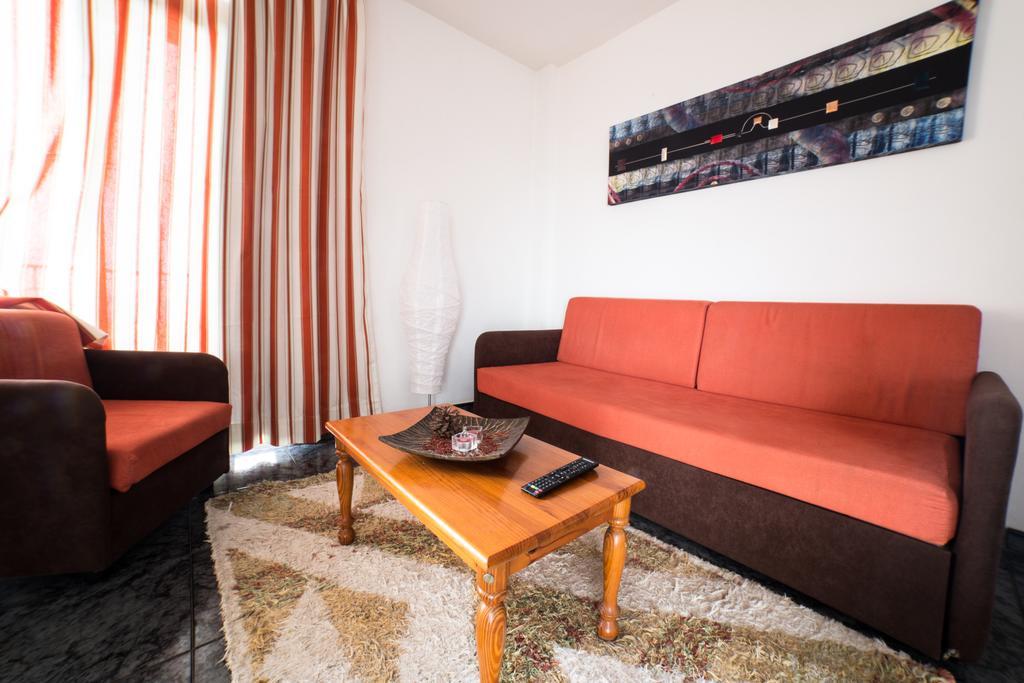 Apartamentos Jucar Frontera Kültér fotó